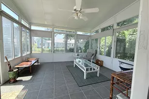 76 Brookdale Blvd, Pawtucket, RI 02861 - Photo 9