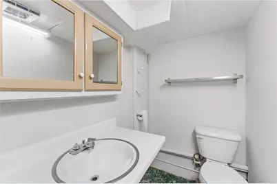102 Overhill Road, Providence, RI 02906 - Photo 33