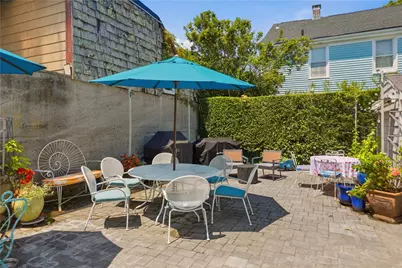 15 Ayrault Street, Newport, RI 02840 - Photo 35