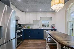 15 Ayrault St, Newport, RI 02840 - Photo 21
