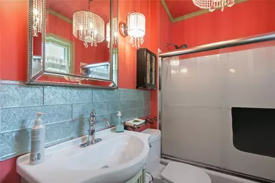 15 Ayrault Street, Newport, RI 02840 - Photo 17