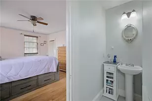 15 Ayrault St, Newport, RI 02840 - Photo 25