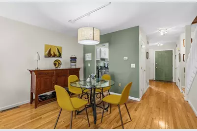 878 Bullocks Point Avenue, East Providence, RI 02915 - Photo 7