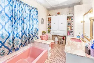1448 Plainfield Pike, Cranston, RI 02920 - Photo 23