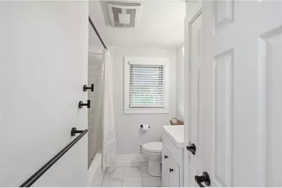 22 Yale Avenue, East Providence, RI 02915 - Photo 13