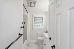 22 Yale Ave, East Providence, RI 02915 - Photo 13