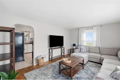 22 Yale Avenue, East Providence, RI 02915 - Photo 7