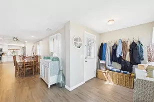69 Namquid Dr, Warwick, RI 02888 - Photo 17
