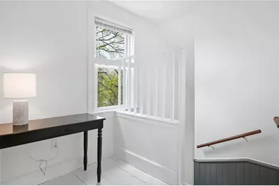241 Pleasant Street, Providence, RI 02906 - Photo 21