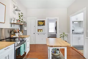 241 Pleasant St, Providence, RI 02906 - Photo 13