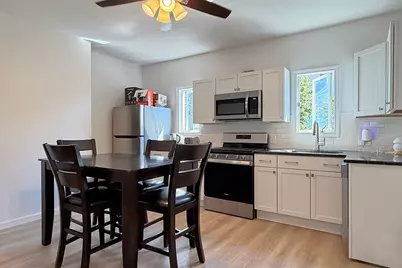 85 East George Street, Providence, RI 02906 - Photo 17