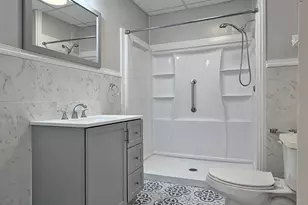 85 E George St, Providence, RI 02906 - Photo 13