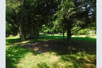 3895 Kingstown Road, South Kingstown, RI 02892 - Photo 27