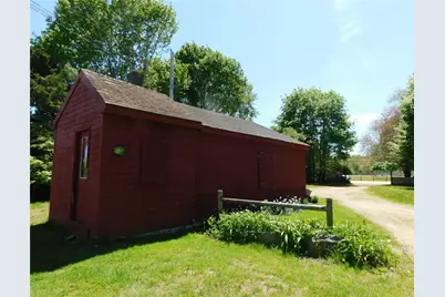 3895 Kingstown Road, South Kingstown, RI 02892 - Photo 31