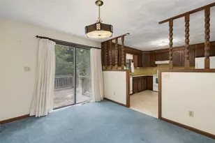 18 Fawn Ln, West Warwick, RI 02893 - Photo 11