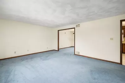 18 Fawn Lane, West Warwick, RI 02893 - Photo 7