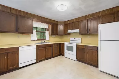 18 Fawn Lane, West Warwick, RI 02893 - Photo 13