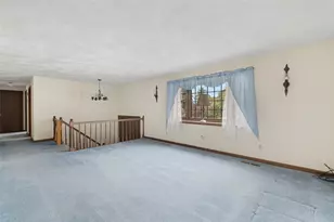 18 Fawn Ln, West Warwick, RI 02893 - Photo 5