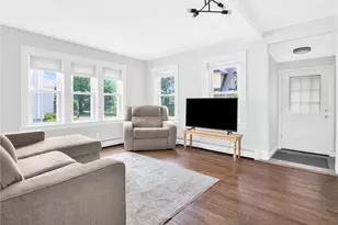 45 Van Zandt Ave, Warwick, RI 02889 - Photo 5