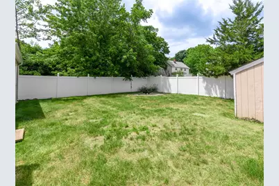 45 Van Zandt Avenue, Warwick, RI 02889 - Photo 23