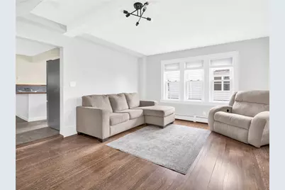 45 Van Zandt Avenue, Warwick, RI 02889 - Photo 3