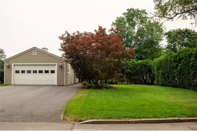 90 Frontier Road, Warwick, RI 02889 - Photo 5