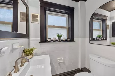 217 Pontiac Avenue, Cranston, RI 02910 - Photo 17