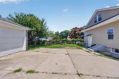 217 Pontiac Avenue, Cranston, RI 02910 - Photo 31