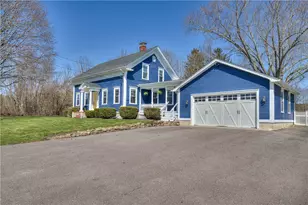 499 Seven Mile Rd, Cranston, RI 02831 - Photo 3