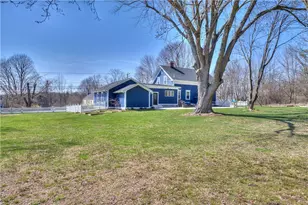 499 Seven Mile Rd, Cranston, RI 02831 - Photo 43