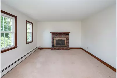 94 Ferreira Terrace, Portsmouth, RI 02871 - Photo 11