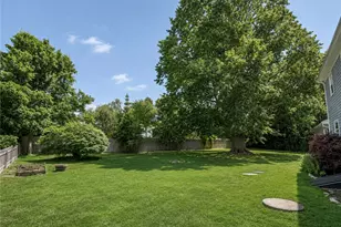 94 Ferreira Terrace, Portsmouth, RI 02871 - Photo 5