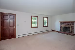 94 Ferreira Terrace, Portsmouth, RI 02871 - Photo 9