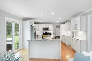 42 East Lantern Rd, Lincoln, RI 02865 - Photo 15