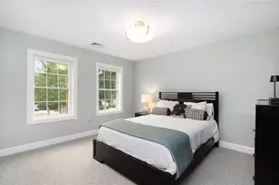 42 East Lantern Rd, Lincoln, RI 02865 - Photo 39