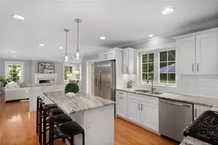 42 East Lantern Rd, Lincoln, RI 02865 - Photo 21