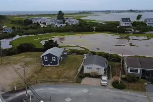 725 Succotash Rd, South Kingstown, RI 02879 - Photo 5