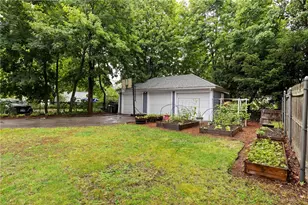 79 Wheeler Ave, Cranston, RI 02905 - Photo 49