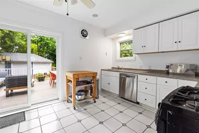 79 Wheeler Avenue, Cranston, RI 02905 - Photo 15