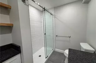 198 Thames St, Newport, RI 02840 - Photo 11