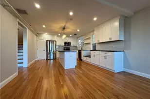 198 Thames St, Newport, RI 02840 - Photo 1