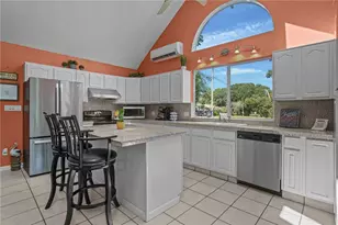 1304 New London Ave, Cranston, RI 02920 - Photo 7