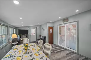 1304 New London Ave, Cranston, RI 02920 - Photo 5