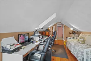 1304 New London Ave, Cranston, RI 02920 - Photo 17