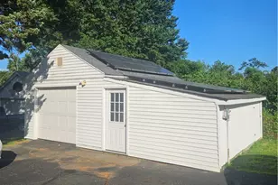 1304 New London Ave, Cranston, RI 02920 - Photo 5