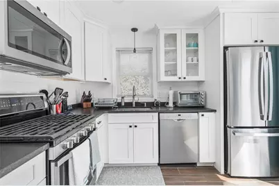 17 Old Farm Way, Middletown, RI 02842 - Photo 9