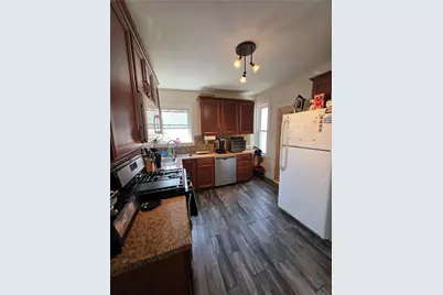 422 East Avenue, Pawtucket, RI 02860 - Photo 21