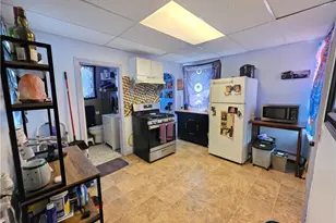 422 East Ave, Pawtucket, RI 02860 - Photo 7