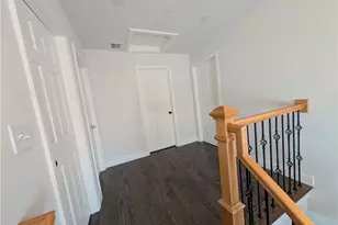 24 Walsh St, Providence, RI 02909 - Photo 13