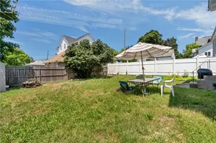 81 9th St, East Providence, RI 02914 - Photo 31